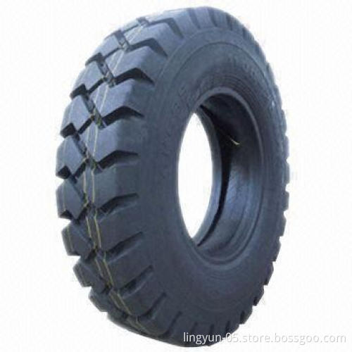 11.00-20 Truck Tire/Tyre with 17mm Rim and 2,000kg Loading Capacity